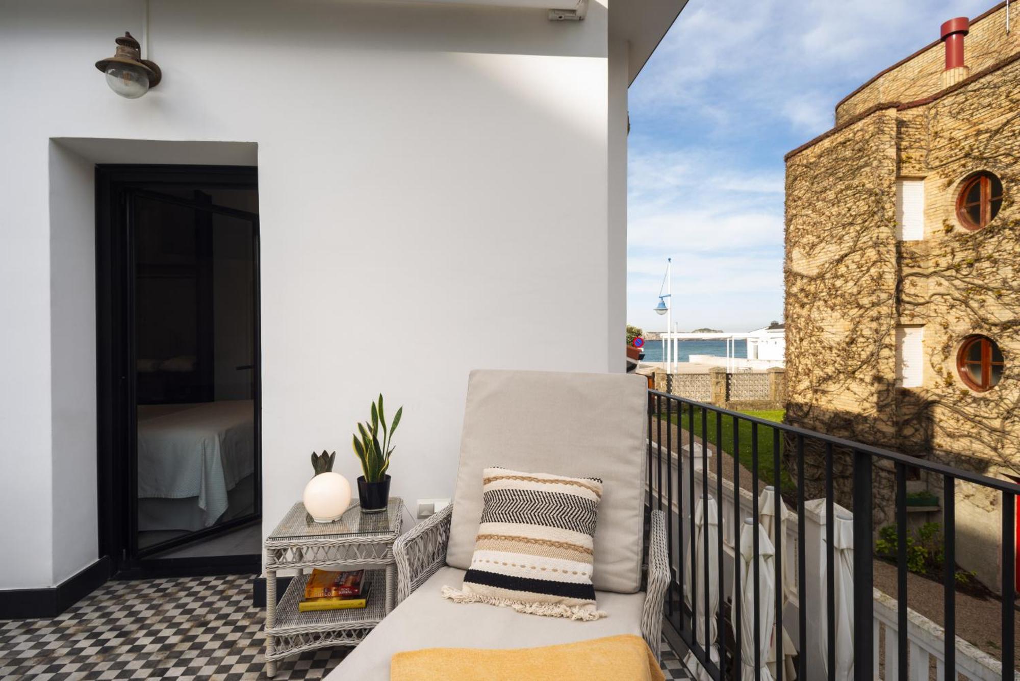 La Playa Suites سوانثيس المظهر الخارجي الصورة